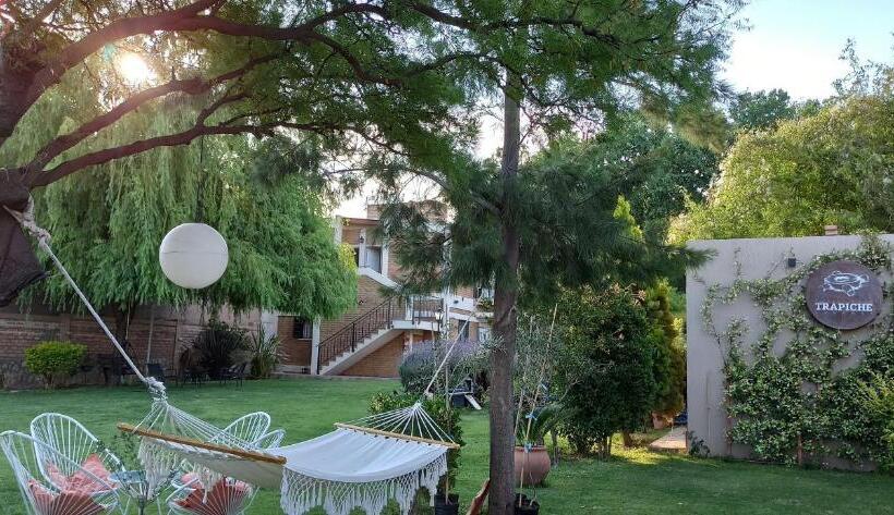 سوییت جونیور, Huellas Del Trapiche Apart