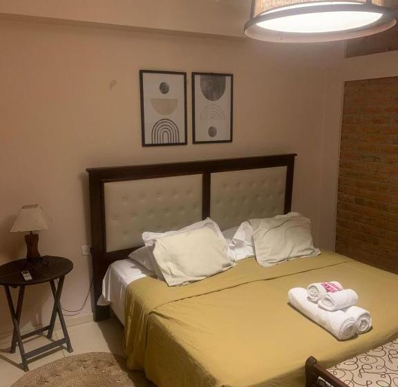 کلبه ییلاقی, Huellas Del Trapiche Apart