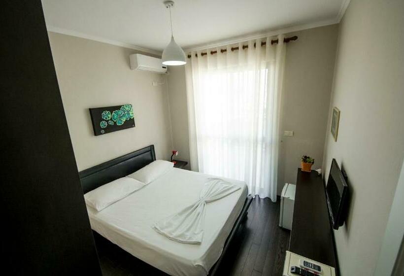 חדר סטנדרט עם מרפסת, Kadrisa