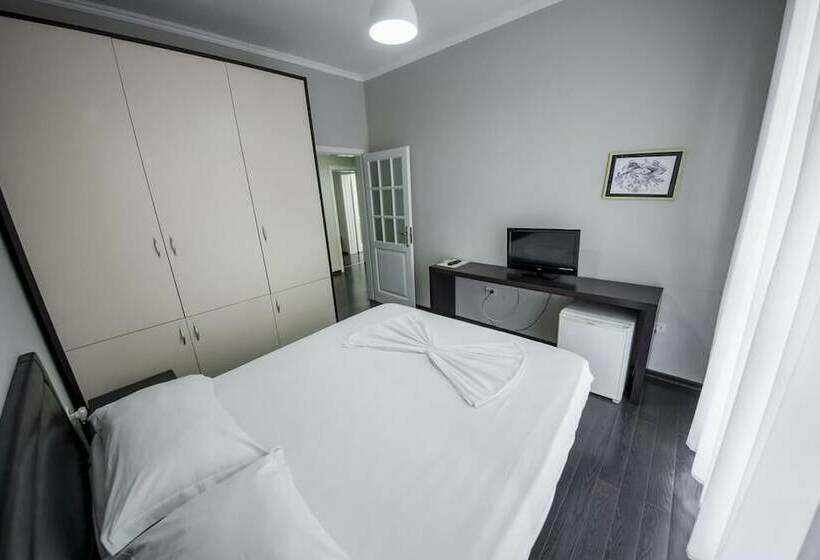 חדר סטנדרט, Kadrisa