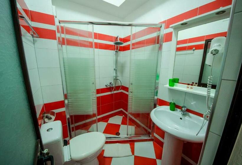 חדר סטנדרט עם מרפסת, Kadrisa