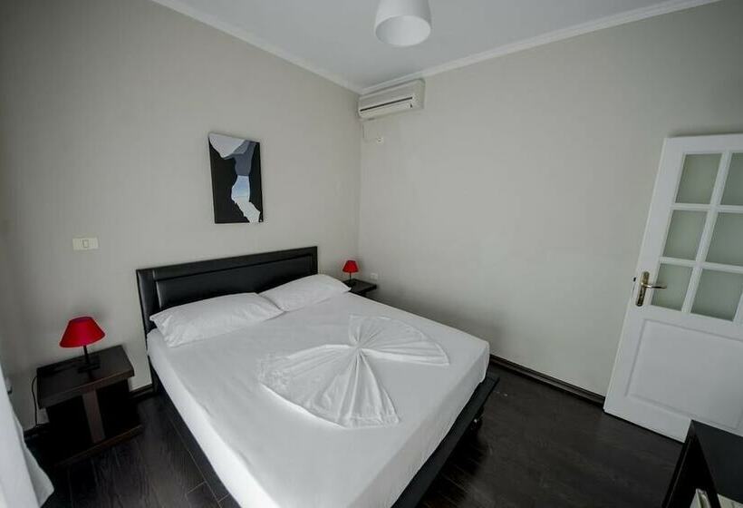 חדר סטנדרט, Kadrisa