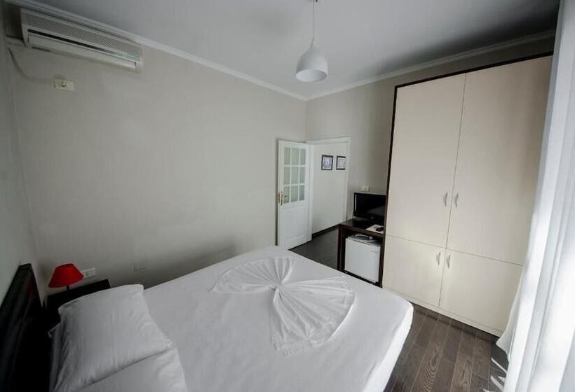 חדר סטנדרט עם מרפסת, Kadrisa