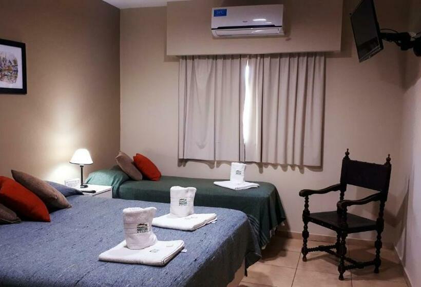 اتاق استاندارد سه نفره, Mirador De Las Sierras