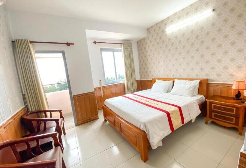 اتاق لوکس با چشم‌انداز دریا, Ngọc Hân Hotel By The Moment