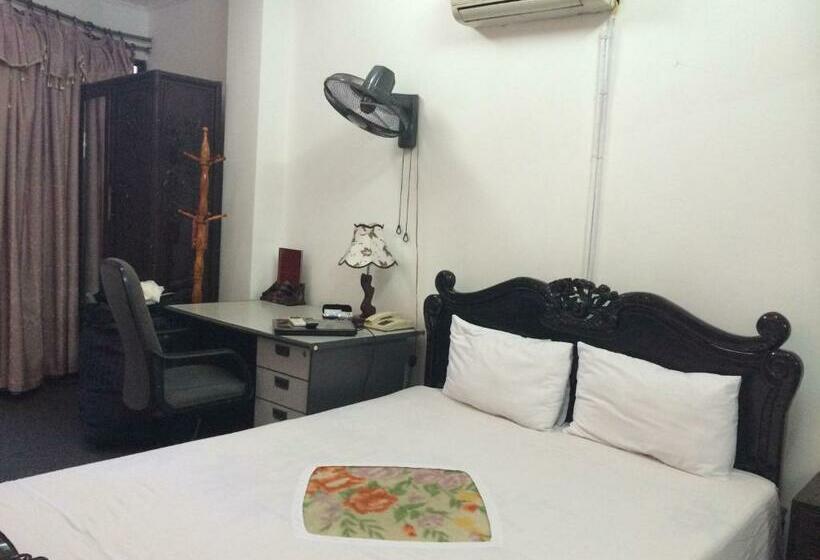 Quarto standard, Ngoc Linh