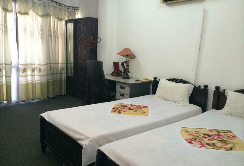 Quarto standard, Ngoc Linh