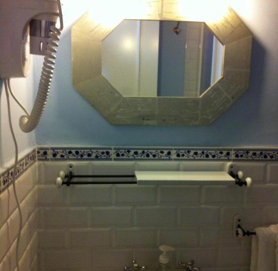 Quarto standard, Pensión España