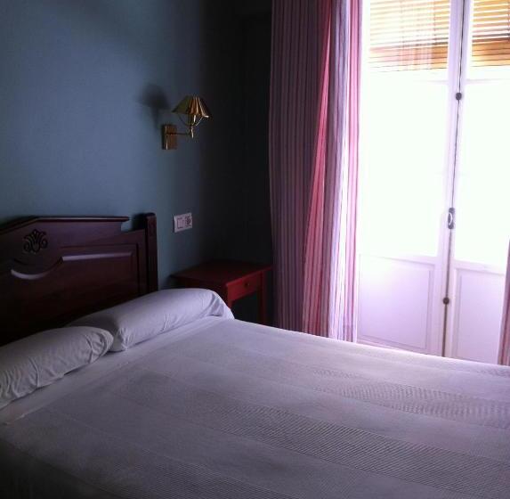 Quarto standard, Pensión España