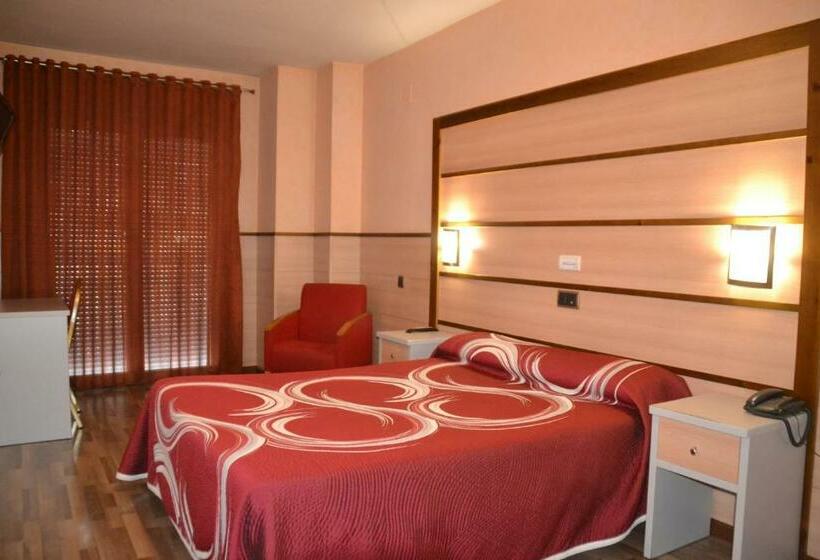 اتاق استاندارد, Pio Xii Jumilla