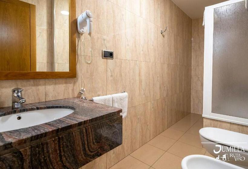 اتاق استاندارد, Pio Xii Jumilla