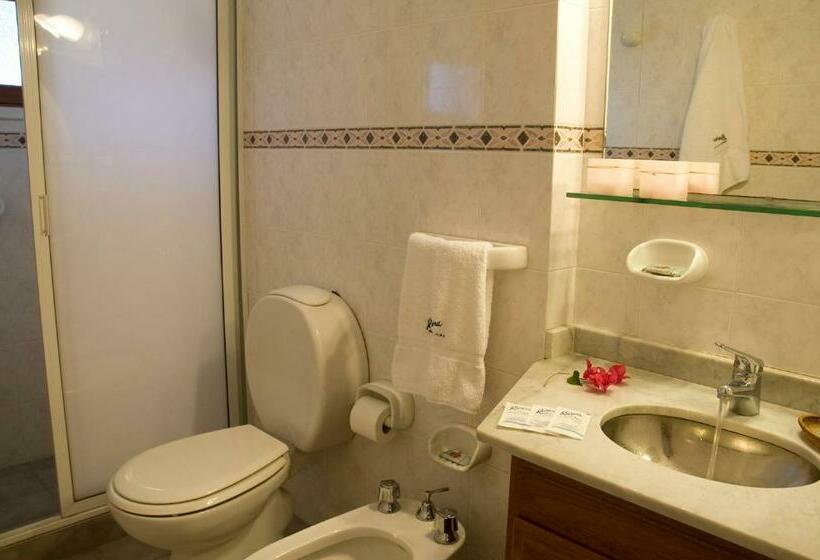 스탠다드 룸, Riviera