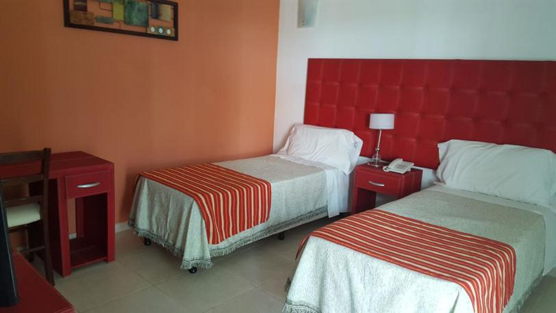 غرفة قياسية, Ríomío Habilitado