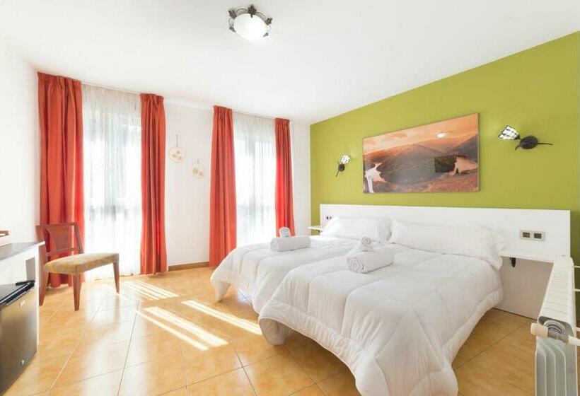 Habitación Estándar, Stellae Luscofusco