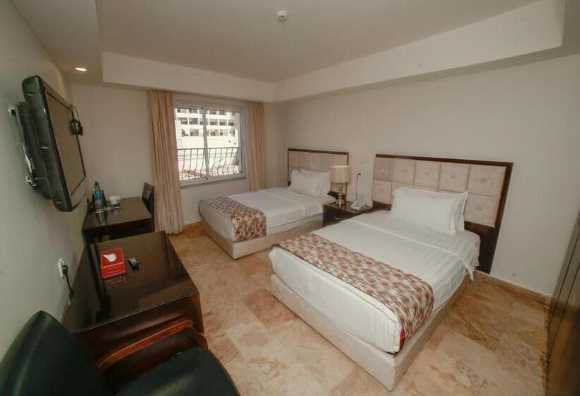 اتاق استاندارد با چشمانداز دریا, Yafko