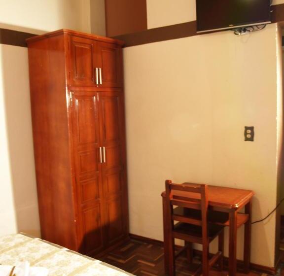 ルームシェアのワンベッド, Rincon Familiar Hostel Boutique