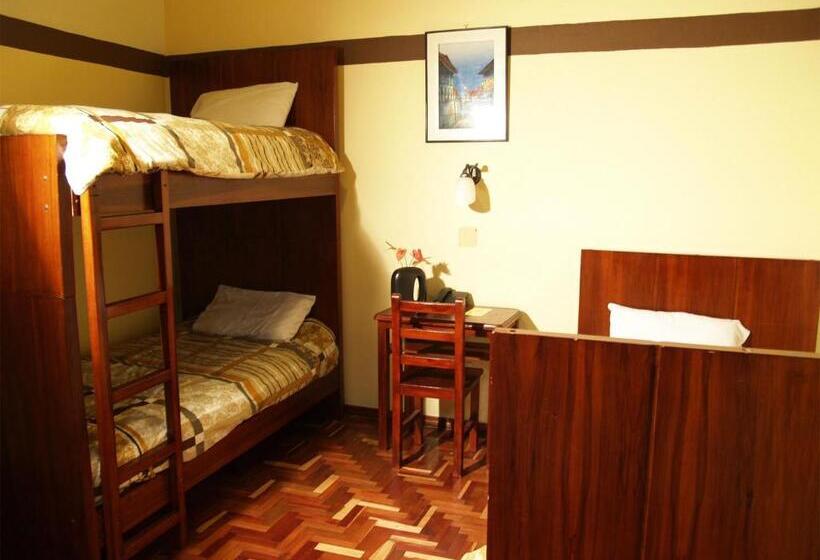 ルームシェアのワンベッド, Rincon Familiar Hostel Boutique