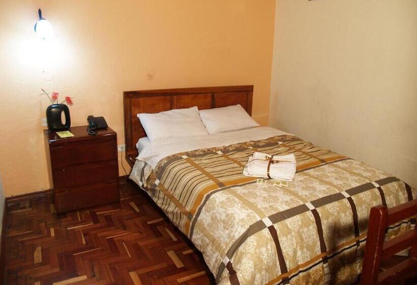 Кровать в Общей Комнате, Rincon Familiar Hostel Boutique