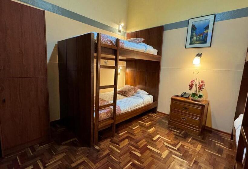 Кровать в Общей Комнате, Rincon Familiar Hostel Boutique