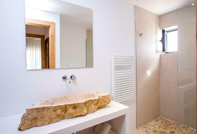 شقة غرفة واحدة مزودة بتراس, Sa Cala Suites