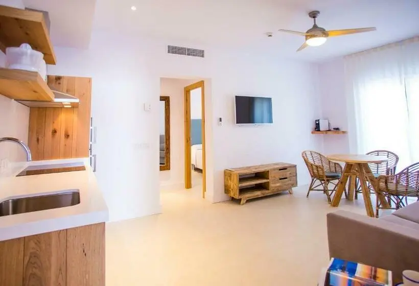 Huoneisto 1 Makuuhuone Terassi, Sa Cala Suites