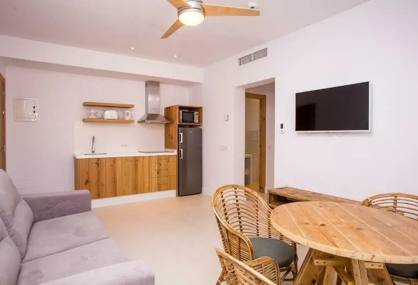 Huoneisto 1 Makuuhuone Terassi, Sa Cala Suites