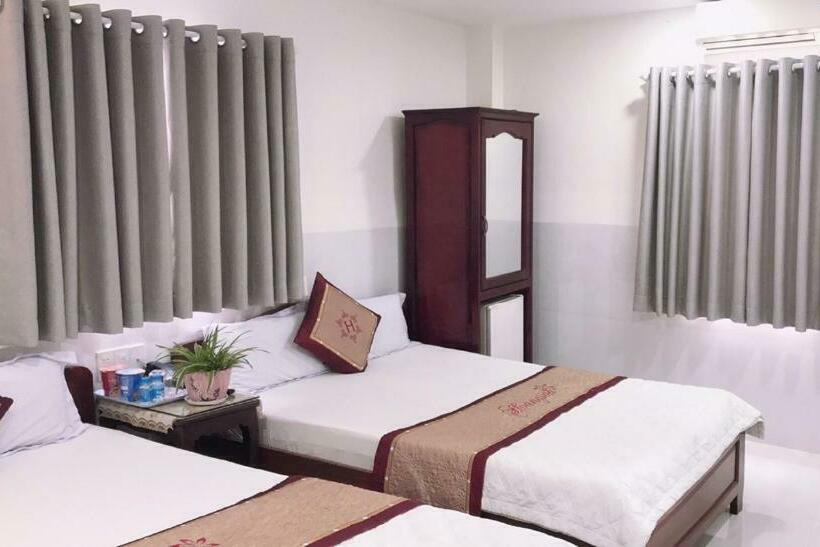 اتاق سوپریور, Hoang Son