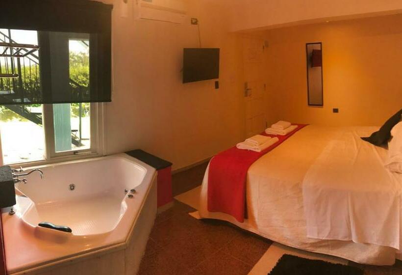 اتاق استاندارد با وان آب گرم, Casa Alta Hotel Boutique & Spa   Solo Adultos