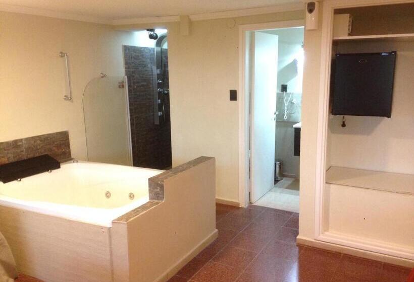 اتاق استاندارد با تخت بزرگ, Casa Alta Hotel Boutique & Spa   Solo Adultos