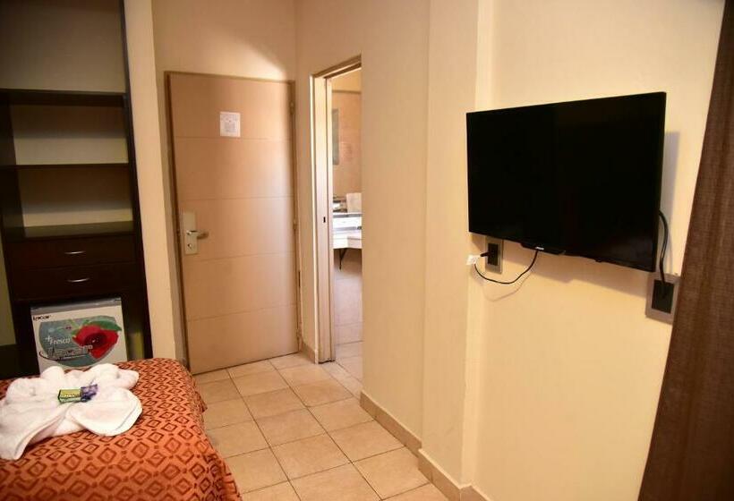 Номер Стандарт Индивидуальный, Confianza