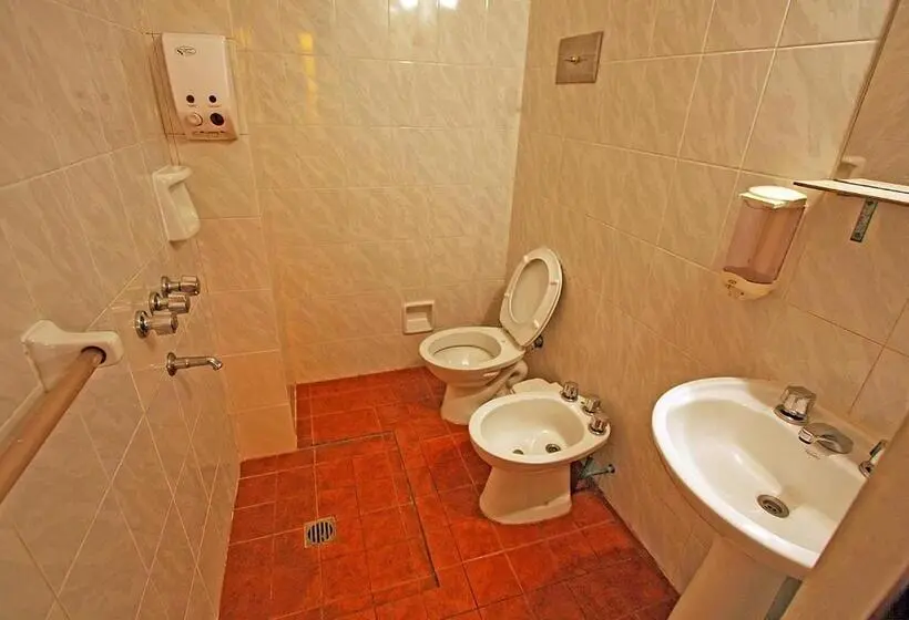 اتاق استاندارد سه نفره, Costa Azul