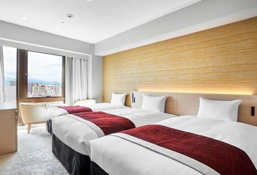 غرفة سوبيريور ثلاثية, Daiwa Roynet Hotel Matsuyama
