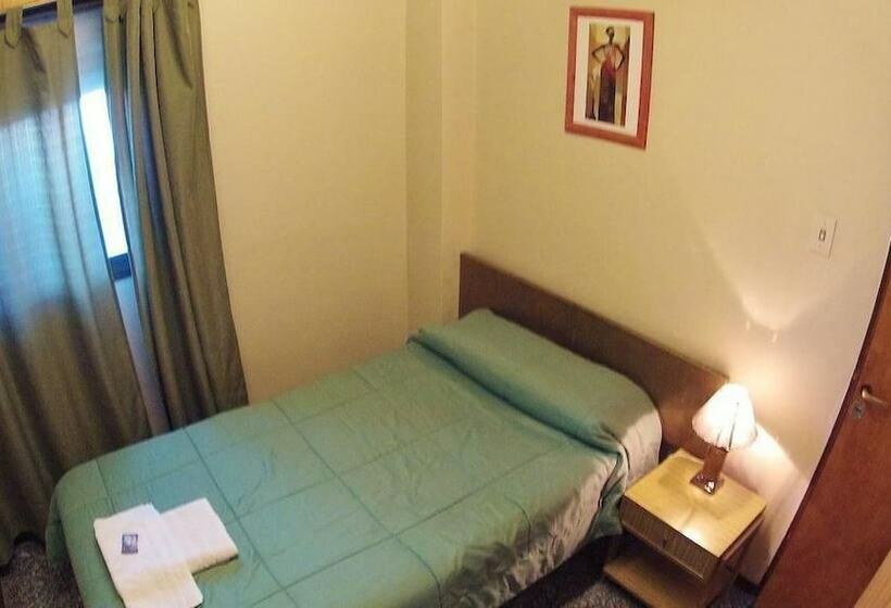 اتاق استاندارد یک نفره, Del Valle