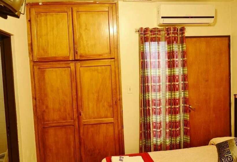 اتاق استاندارد یک نفره, Del Valle