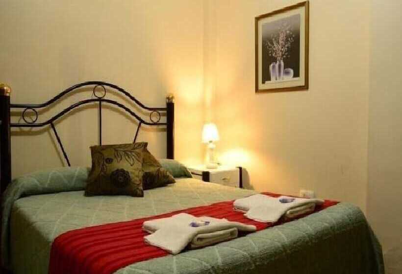 اتاق استاندارد یک نفره, Del Valle