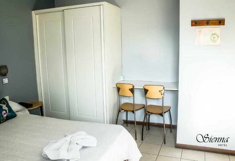 חדר סטנדרט, Sienna