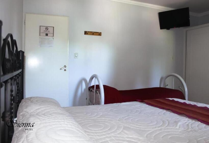 חדר סטנדרט לשלושה, Sienna