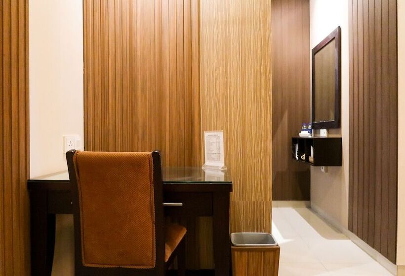 Négyágyas Deluxe Szoba, Tangko Inn Resort