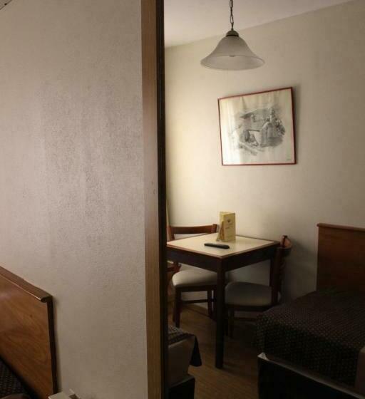 اتاق استاندارد یک نفره, Viena