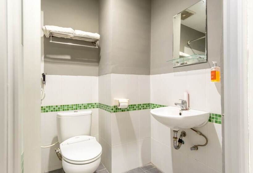 غرفة ديلوكس, OYO Flagship 1348 Hotel Home Anaya