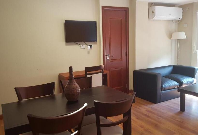 エクゼクティブスイート, Park View Hotel & Residences