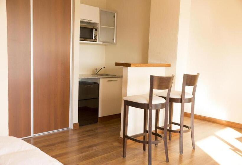 Президентский Люкс, Park View Hotel & Residences