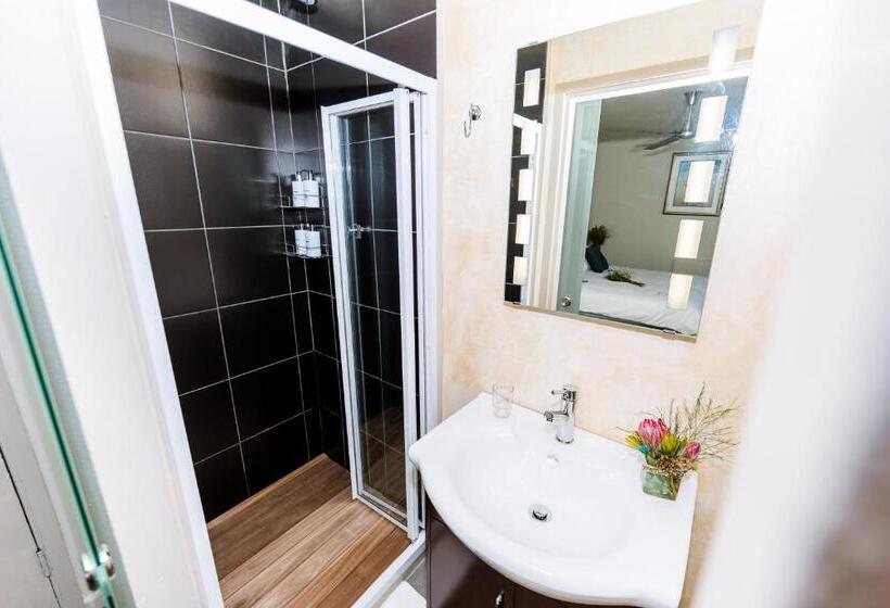 Номер Superior, Le Petit Chateau Guest House