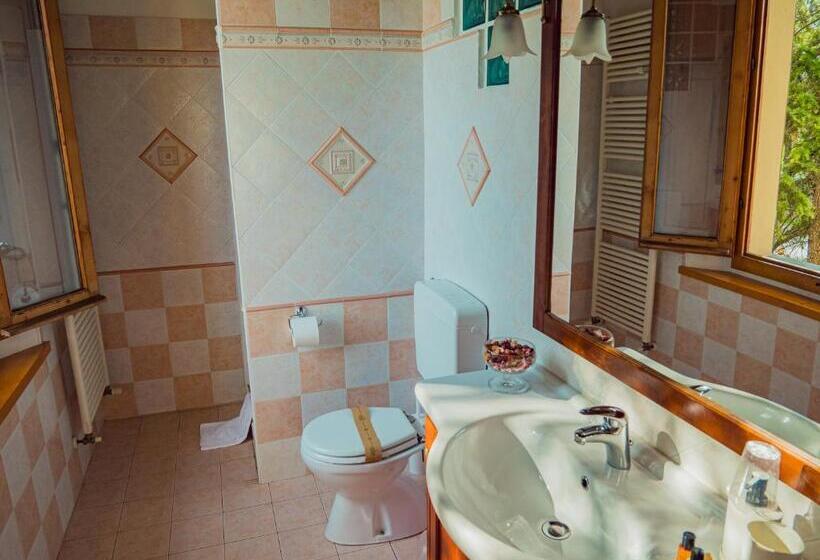 חדר סטנדרט לשלושה, B&b Villa Erika