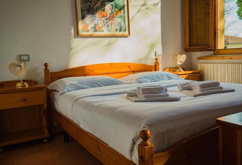 חדר סטנדרט לשלושה, B&b Villa Erika