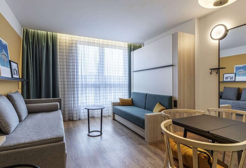 Студия Стандарт, Aparthotel Adagio Access Rouen Centre Cathédrale