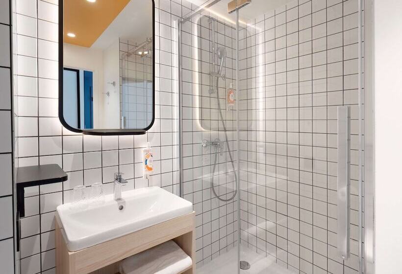 Студия Стандарт, Aparthotel Adagio Access Rouen Centre Cathédrale