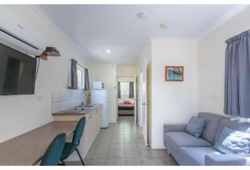 スタンダードスタジオ, Discovery Parks Mount Surprise