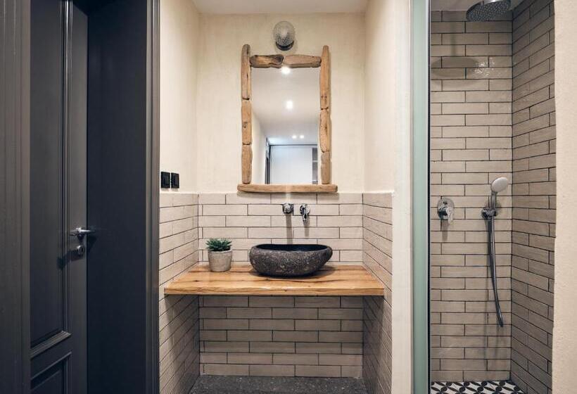 سوییت با چشمانداز باغ, Casa Di Pierro