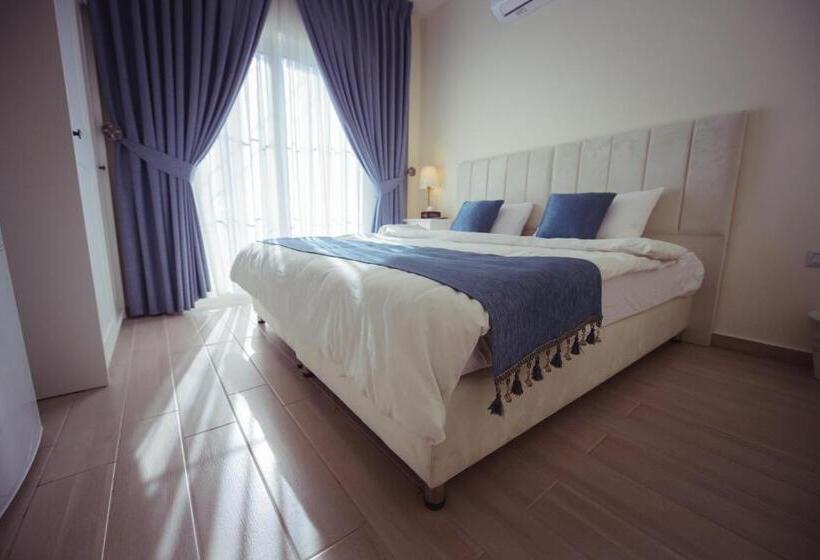 اتاق استاندارد با بالکن, The Boutique Hotel Amman